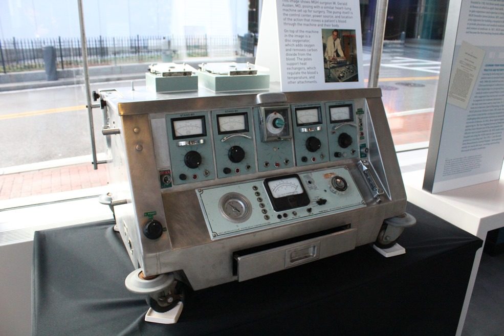 Heart Lung Machine Pump.jpg